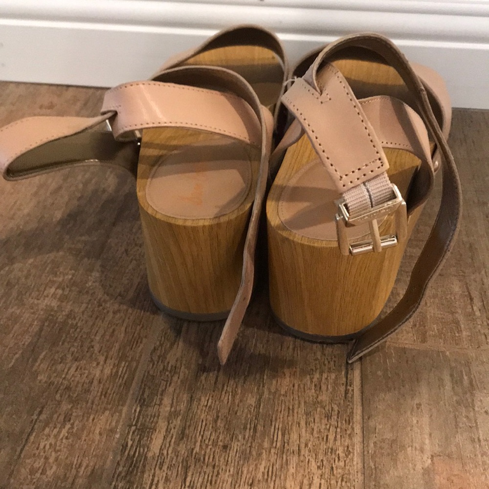 Platform tan shoes - Picture 4 of 5